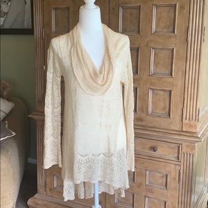 High Low, lace tunic.